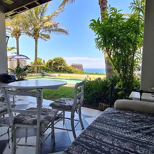 Double or Twin Room Sea View